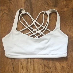 Lululemon size 6 yoga bra